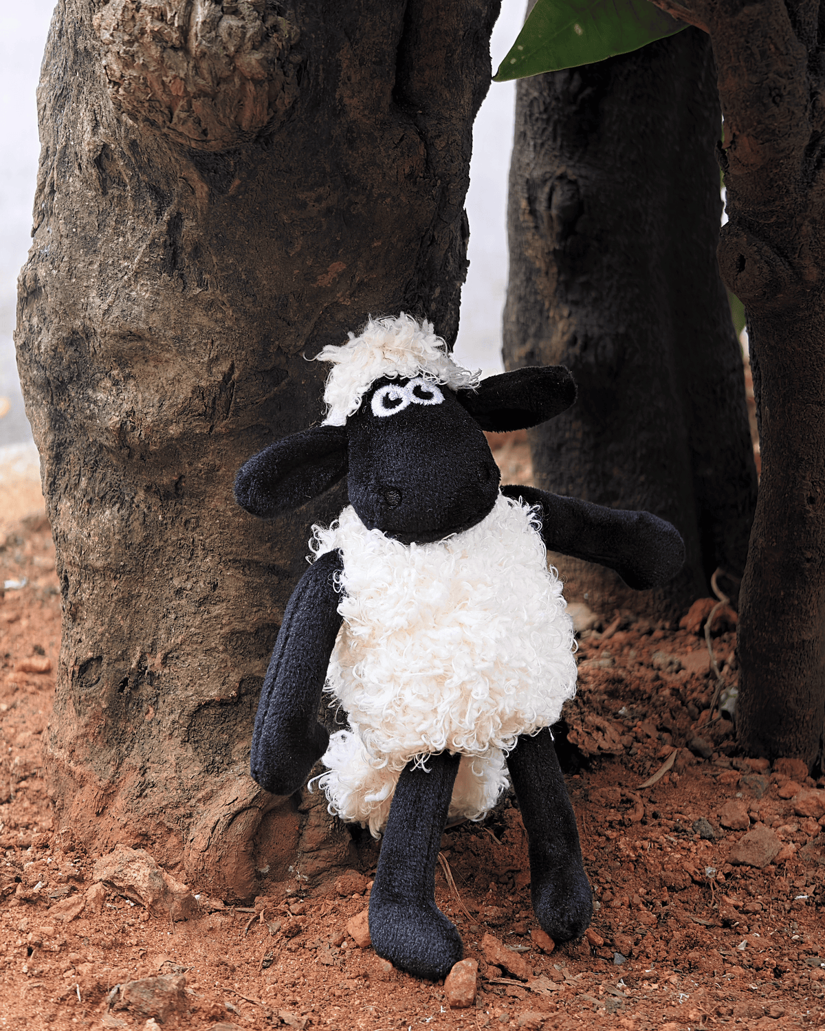 SHAUN THE SHEEP - ADJUSTABLE BLACK LEATHER