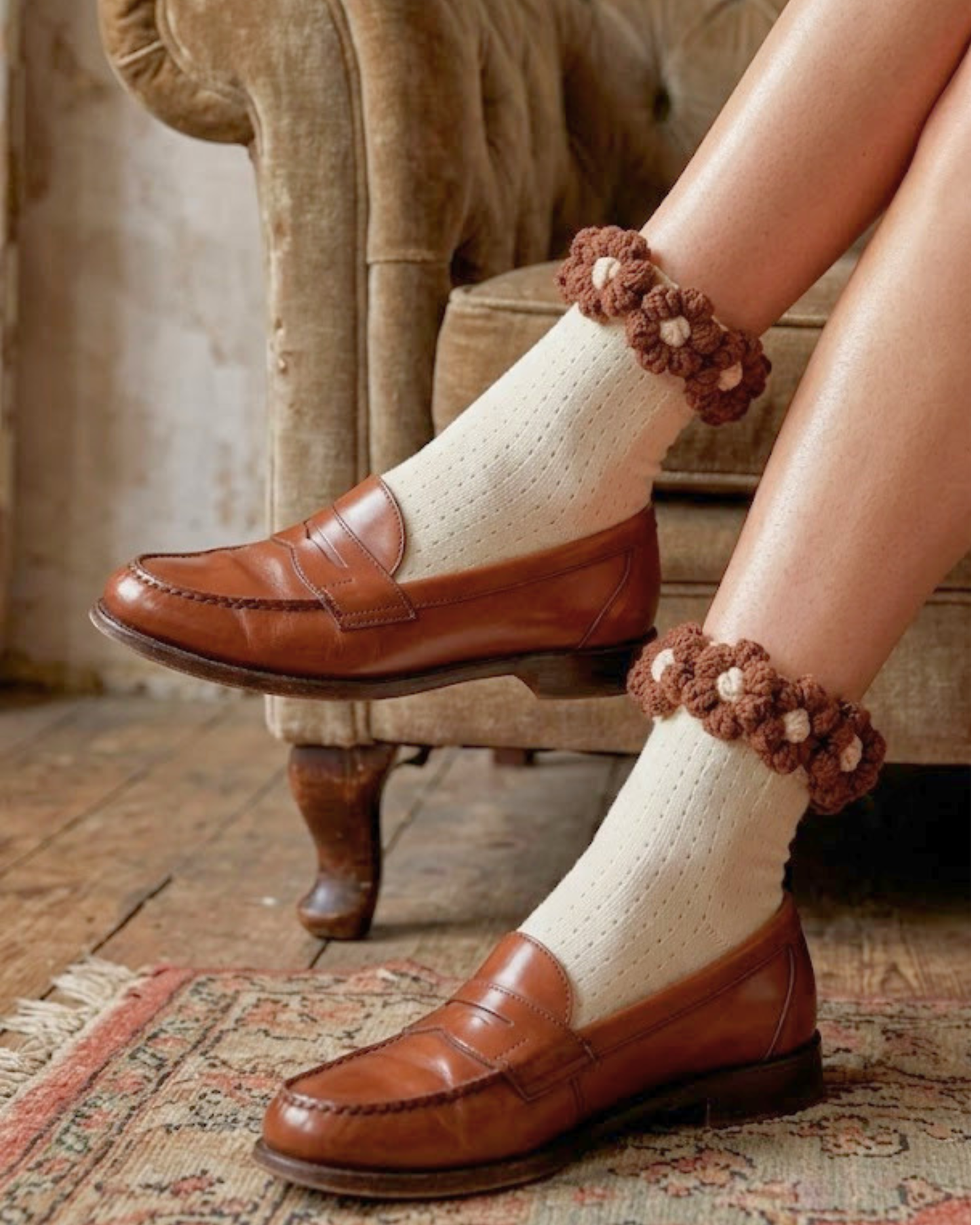 FLORAL-BROWN