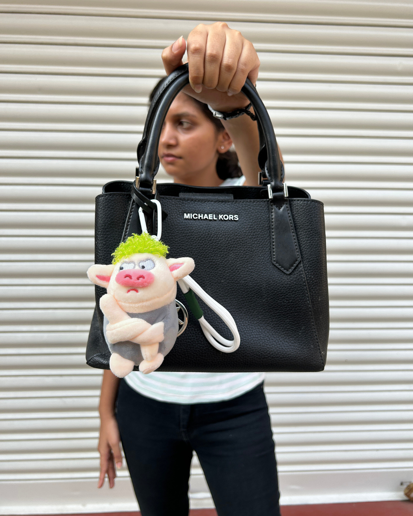ANGRY PIG - GREY
