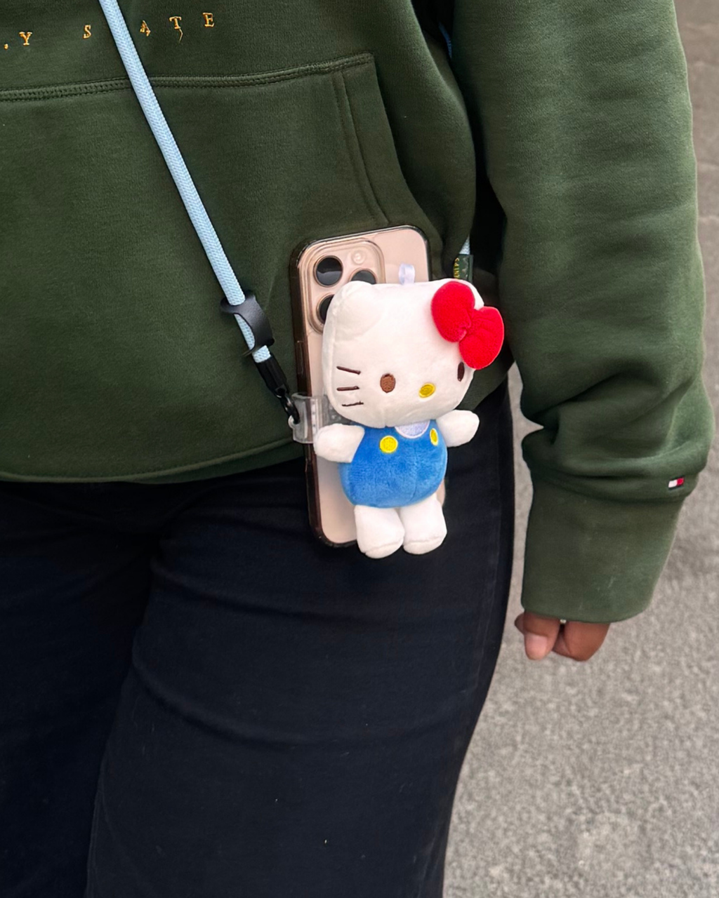Hello Kitty with lanyard (NEW DROP)