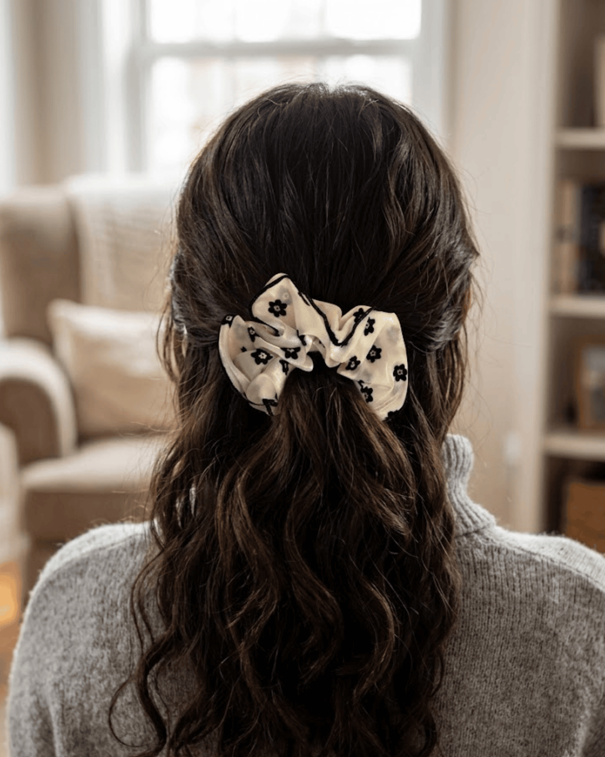 SATIN SCRUNCHIE-FLOWERS