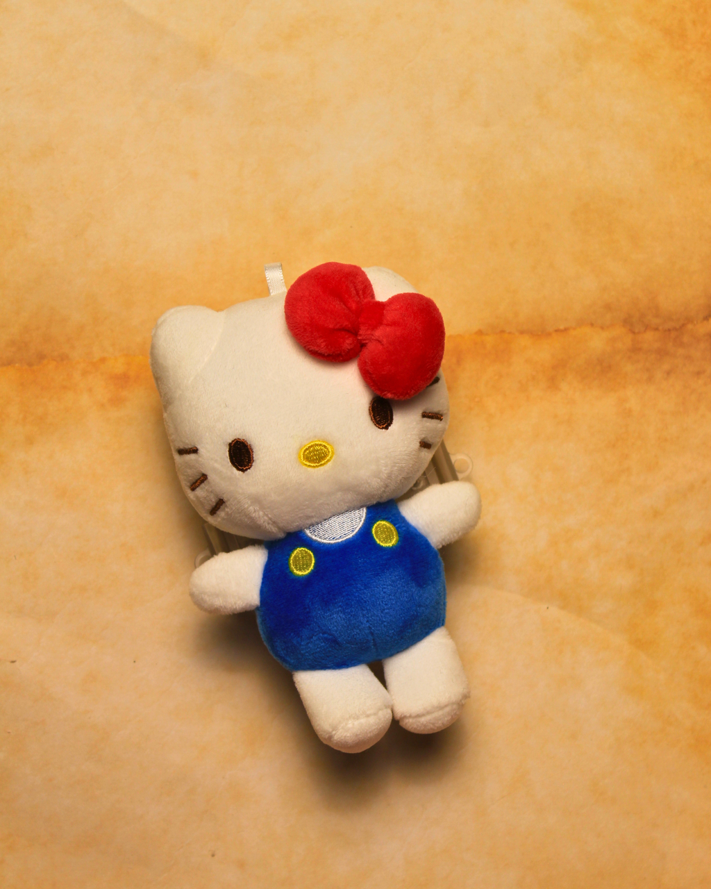Hello Kitty with lanyard (NEW DROP)