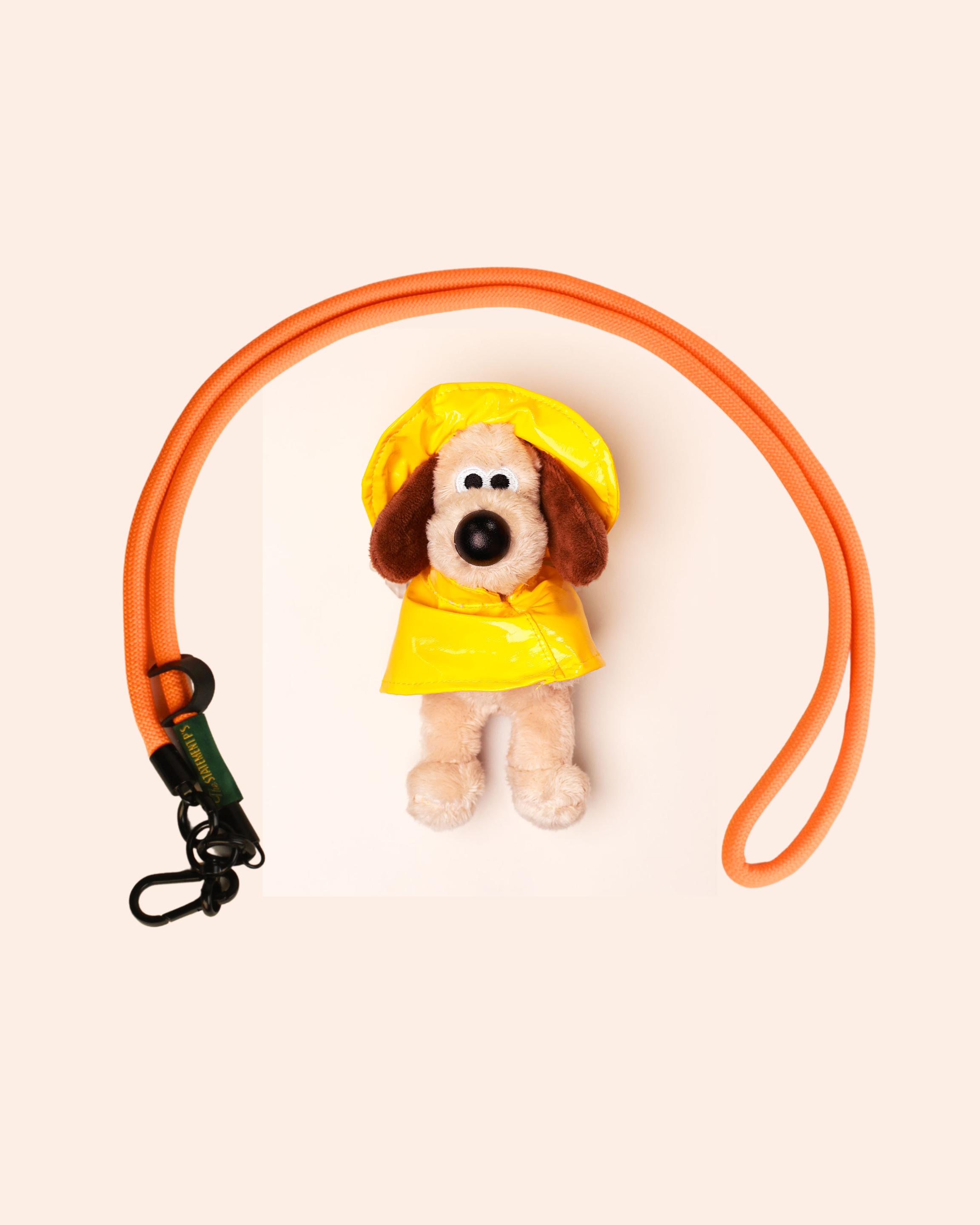 GROMIT'S ICONIC RAINCOAT
