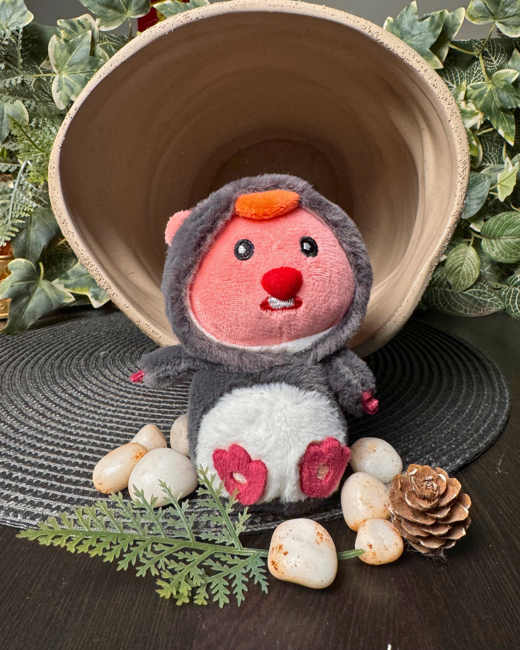 Eager Beaver - Pingu with Lanyard (New Drop)