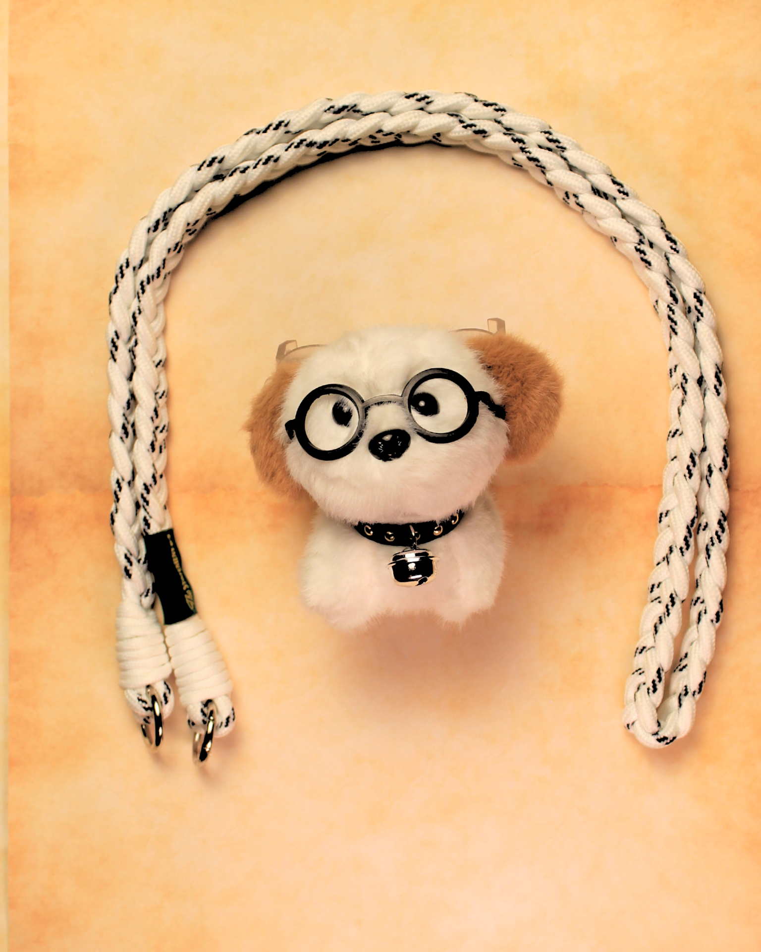 Pawter Head with Lanyard