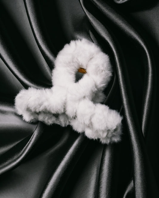 Fluffy Knot - W