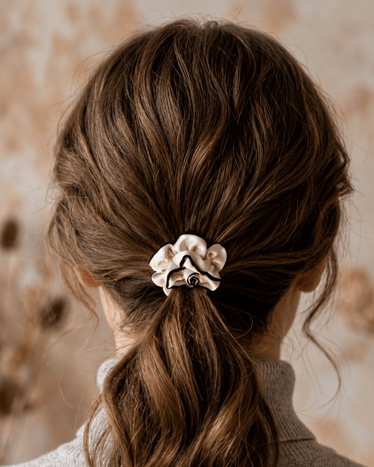 WHITE ROSE