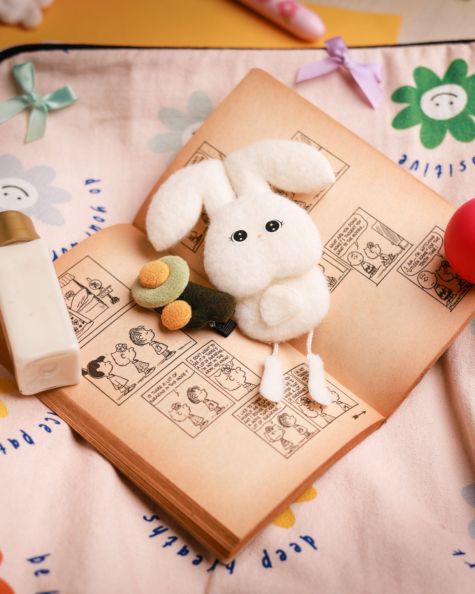 Cute Buttons - White - Curated collection of 3