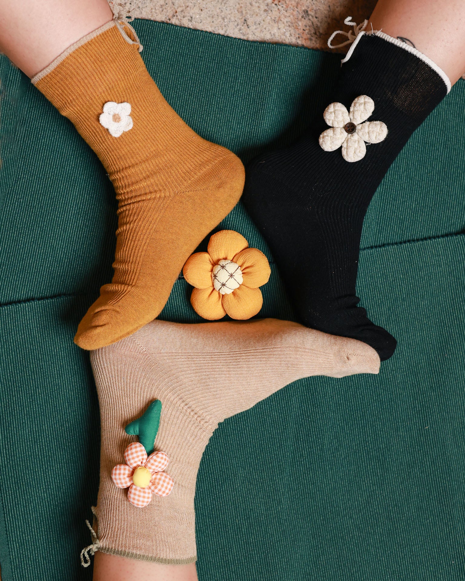 Knotlings- Wild Flower - Curated collection of 3