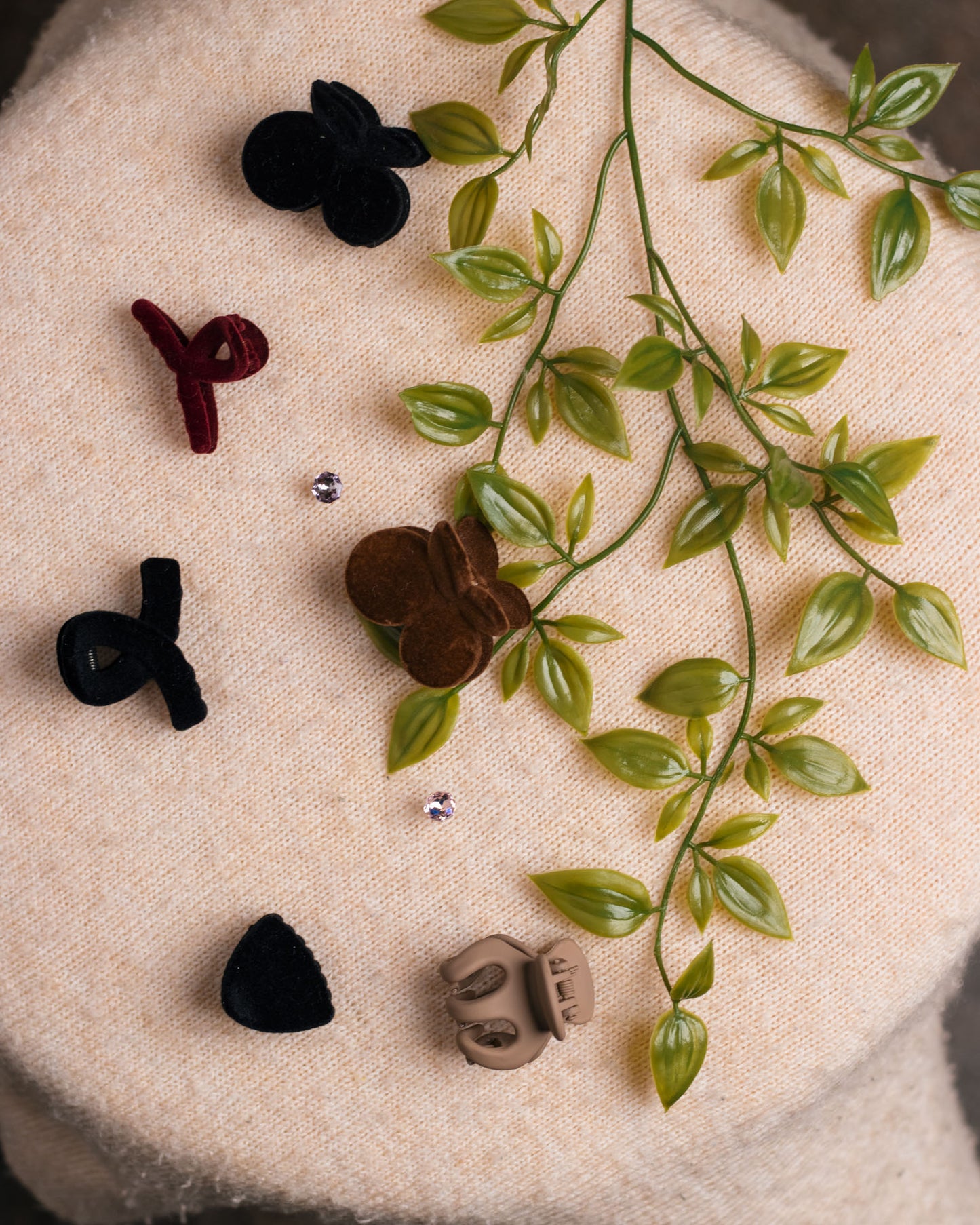 Mini claws - Curated Set of 6